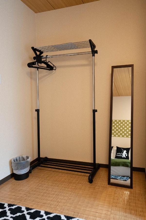 Ferienwohnung 山house中津 最大10人 中津駅まで徒歩6分 梅田まで電車4分行ける！　 Ōsaka Exterior foto