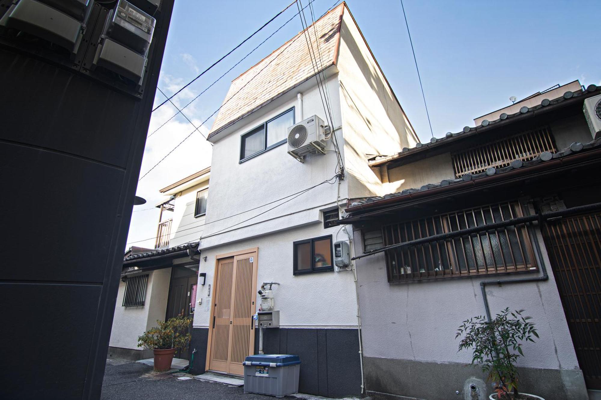 Ferienwohnung 山house中津 最大10人 中津駅まで徒歩6分 梅田まで電車4分行ける！　 Ōsaka Exterior foto