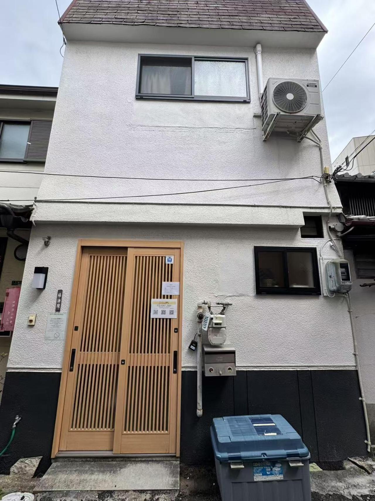 Ferienwohnung 山house中津 最大10人 中津駅まで徒歩6分 梅田まで電車4分行ける！　 Ōsaka Exterior foto